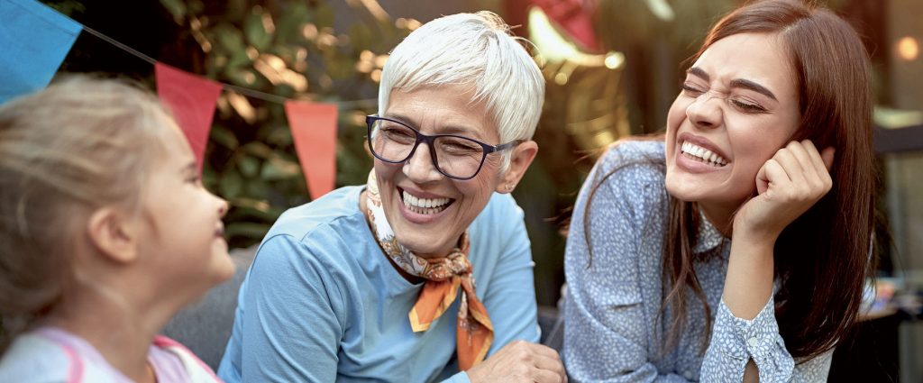 Apparecchi acustici Maico_donne che ridono felici